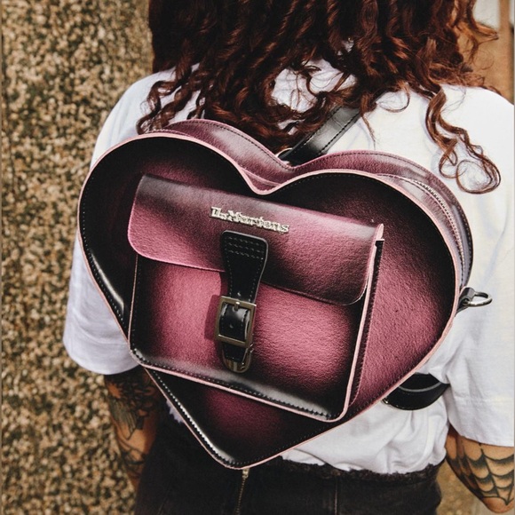 Dr. martens Heart Shaped Distressed Leather Backpack doc marten bag pink black - Picture 3 of 17
